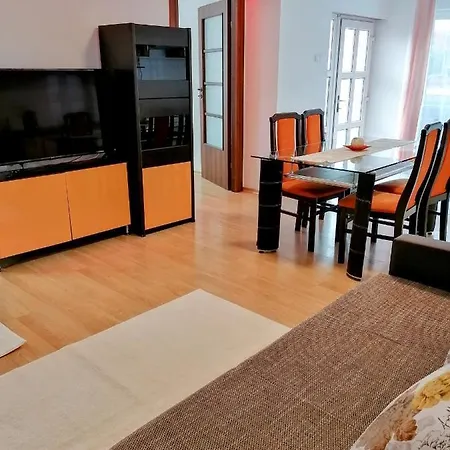 Lend apartment Miercurea Ciuc Extérieur photo